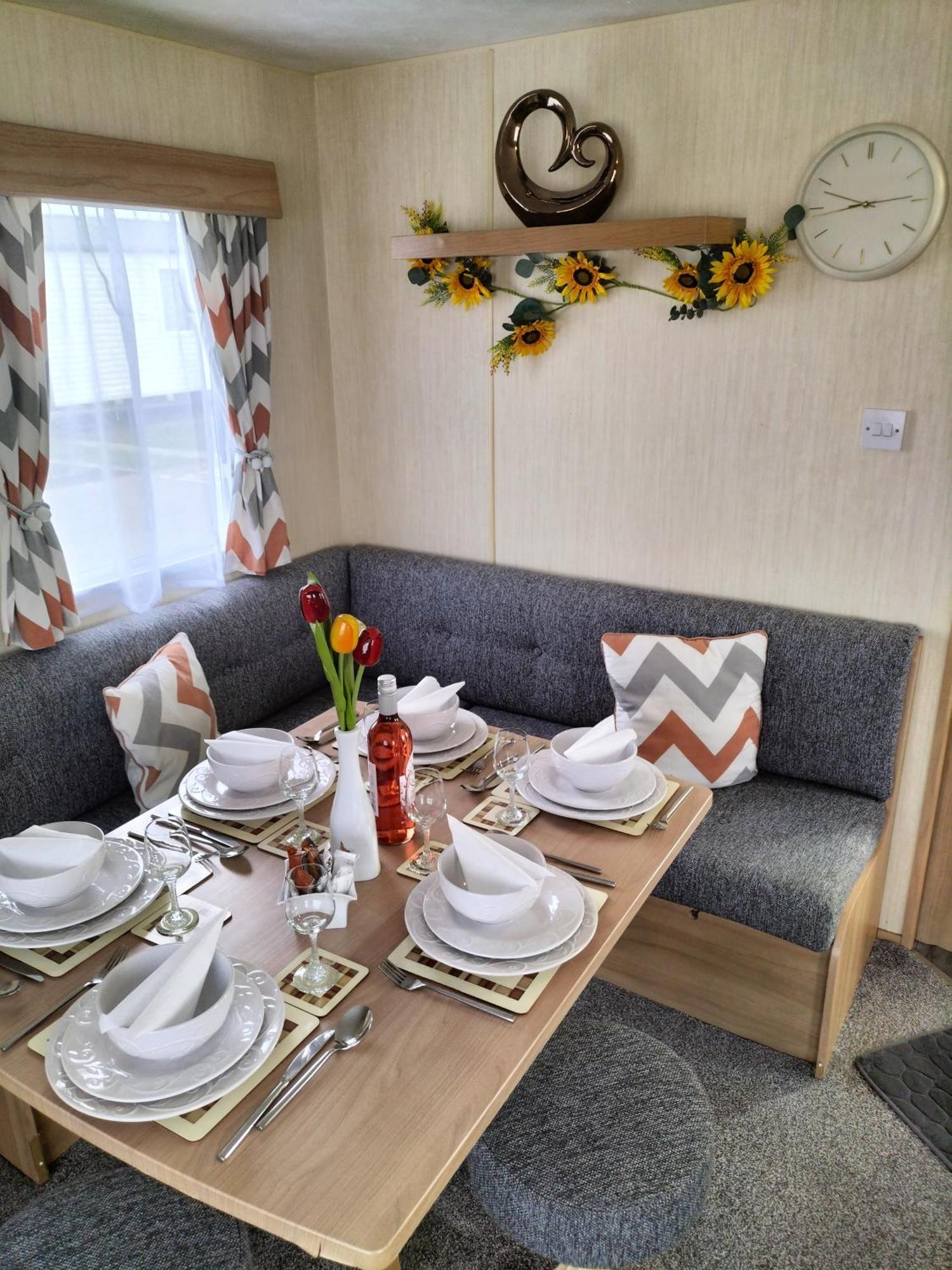 3 Bedroom Caravan, Edi Rita, Robin Hood, Pet Friendly Meliden Extérieur photo