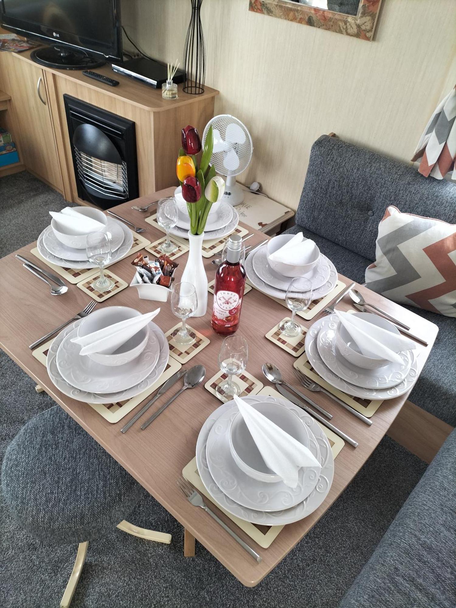 3 Bedroom Caravan, Edi Rita, Robin Hood, Pet Friendly Meliden Extérieur photo