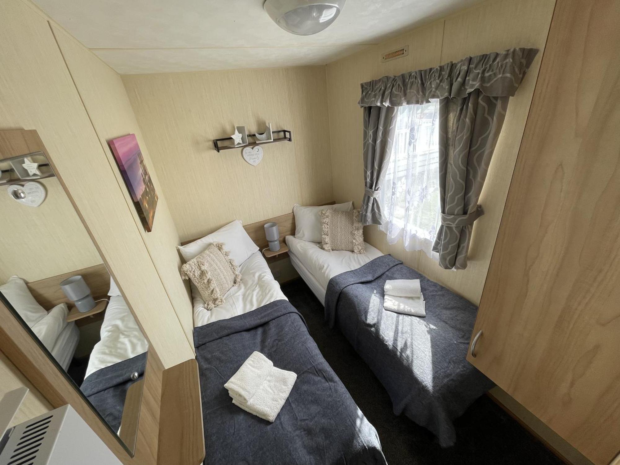 3 Bedroom Caravan, Edi Rita, Robin Hood, Pet Friendly Meliden Extérieur photo